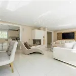 Private House Вилла