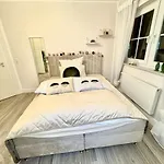 Villa Private House *