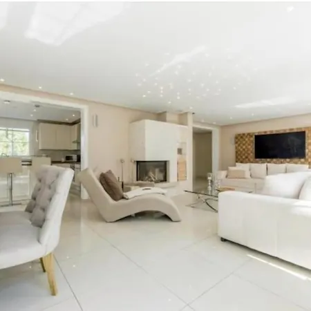 Private House Vila
